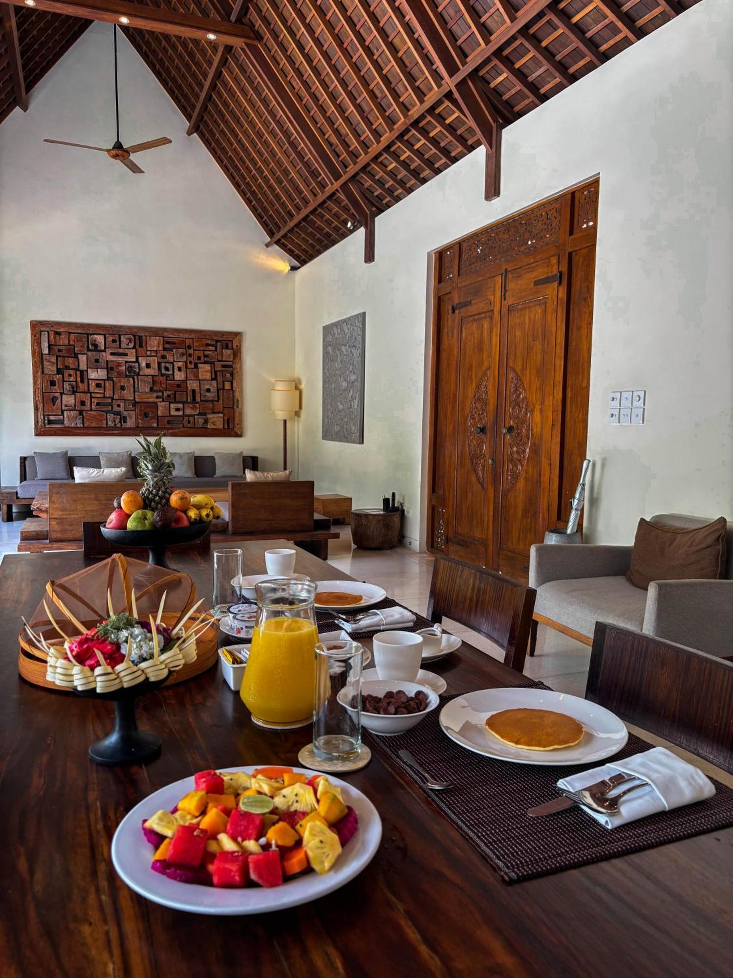 Nyaman Villas Seminyak Εξωτερικό φωτογραφία