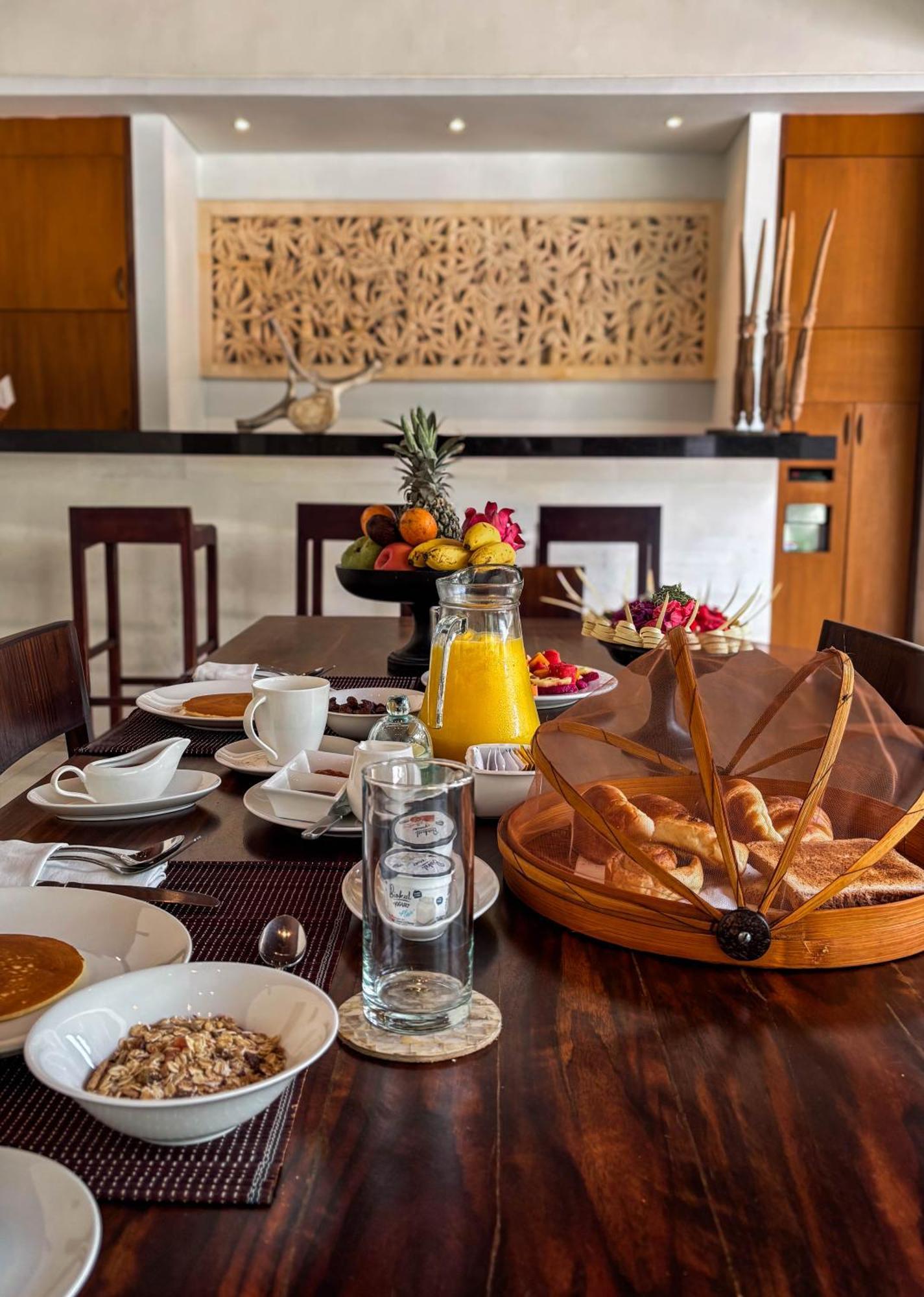Nyaman Villas Seminyak Εξωτερικό φωτογραφία